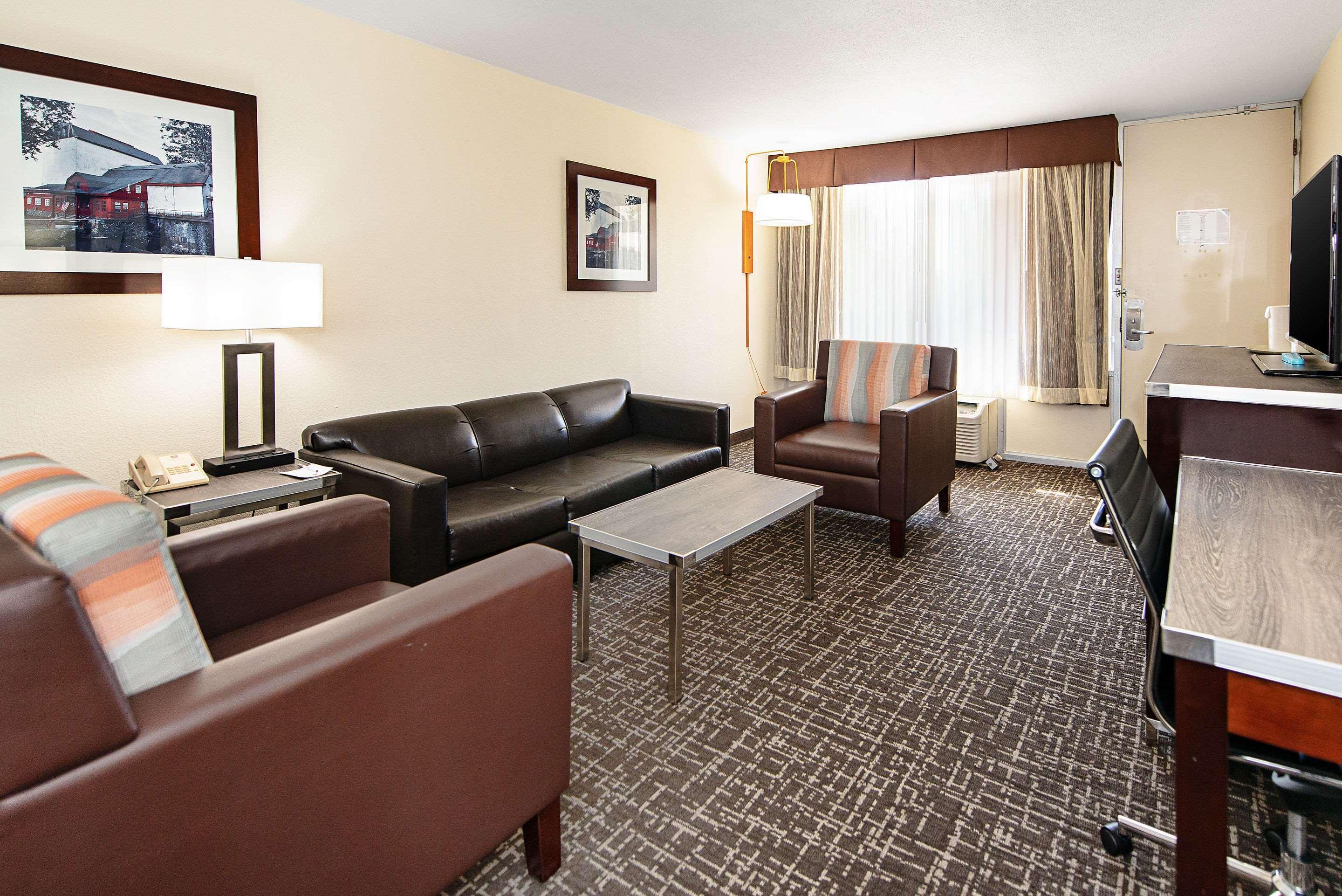 New Hope Inn & Suites Exteriér fotografie