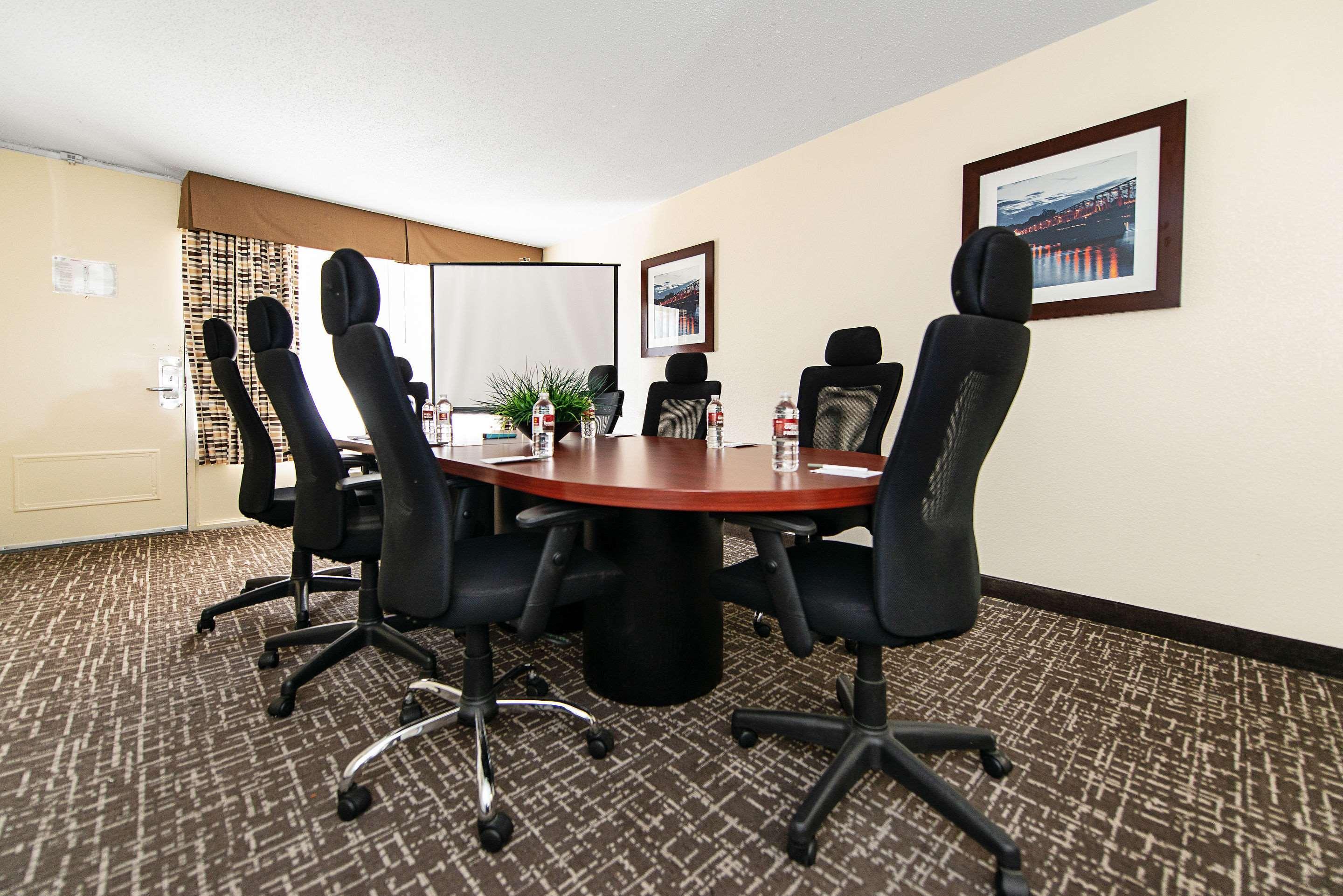 New Hope Inn & Suites Exteriér fotografie